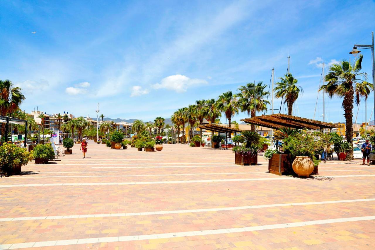 Apartamento A Pie De Playa Del Puerto De Mazarron. Luaran gambar